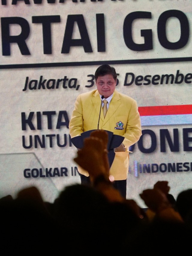 Ketua Umum Golkar Airlangga Hartarto memberikan sambutan pada Munas Partai Golkar ke X di Hotel Ritz Carlton, Jakarta Selatan. Foto: Jamal Ramadhan/kumparan 