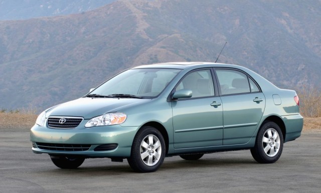 Wajah Toyota Corolla dalam 12 Generasi (882871)