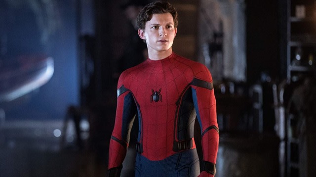 Tom Holland sebagai Spider-Man (Foto: Sony)
