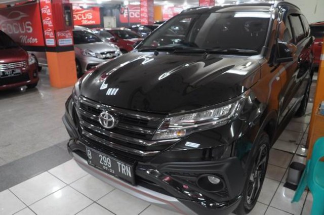 Toyota Rush bekas