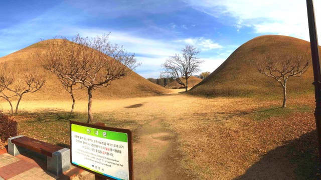 Hwangnamdaechong, makam kuno terbesar di Korea Selatan. Foto: Adhie Ichsan/kumparan