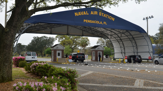 Naval Air Station Pensacola, di Pensacola, Florida. Foto: REUTERS/Michael Spooneybarger