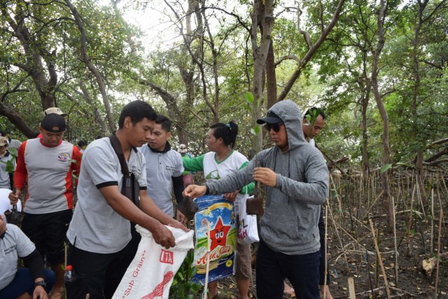 Kegiatan Tree Planting dari Best Western Papilio Hotel.