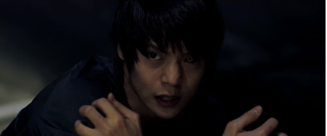 Ken Kaneki di film 'Tokyo Ghoul S'. Dok: YouTube/松竹チャンネル/SHOCHIKUch