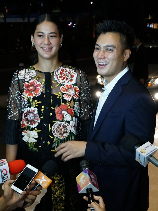 Paula Verhoeven dan Baim Wong di Hotel Intercontinental, Jakarta, Minggu (8/12). Foto: Nugroho Sejati/kumparan