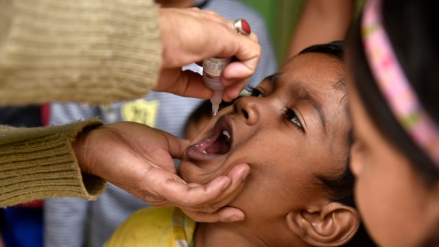 Ilustrasi vaksin polio. Foto: Shutter Stock