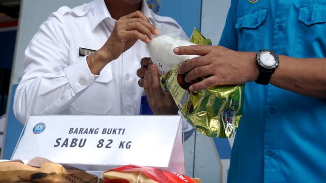 Barang bukti narkotika jenis sabu dan ekstasi di Polres Jakarta Selatan, Senin (9/12). Foto: Iqbal Firdaus/kumparan
