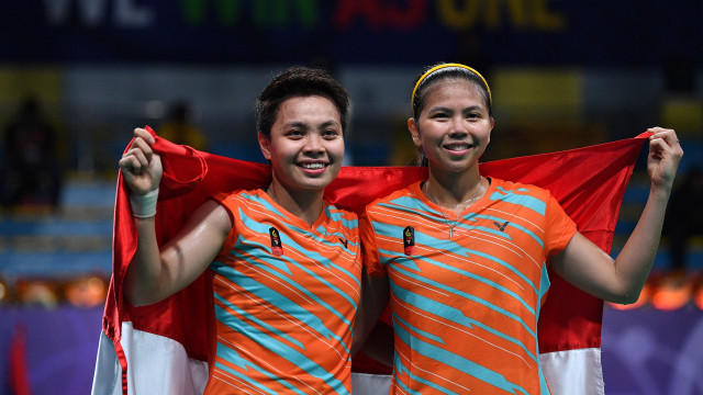 Ganda Putri, Medali Emas