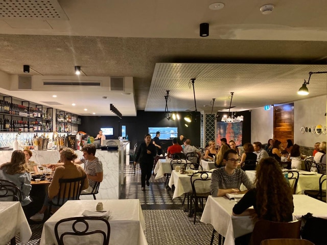 Terkenal di Sydney: Kuliner Libanon Halal ala Zahli Restaurant (29219)