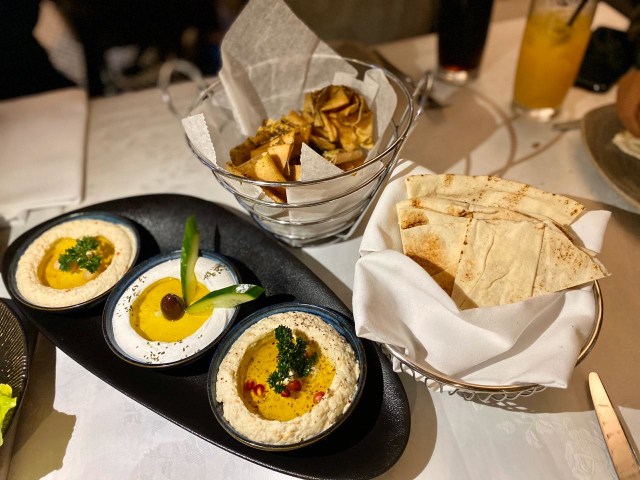 Terkenal di Sydney: Kuliner Libanon Halal ala Zahli Restaurant (29222)