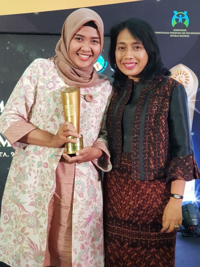 Basra meraih Juara 2 kategori Video Feature dalam ajang Penganugerahan Media Ramah Anak (Merak) 2019 di Wisma Antara, Jakarta (9/12). Dok. Basra
