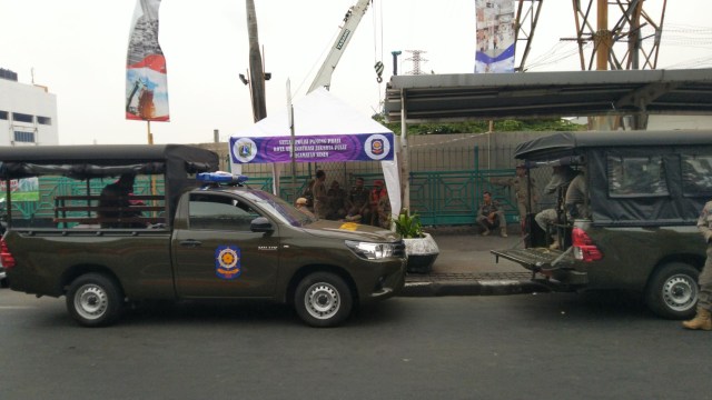 Trotoar di Pasar Senen