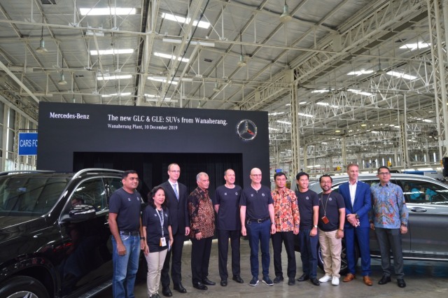 Peluncuran lini perakitan lokal Mercedes-Benz GLC Facelift dan GLE Terbaru di pabrik Wanaherang, Bogor, Jawa Barat. Foto: Bagas Putra Riyadhana