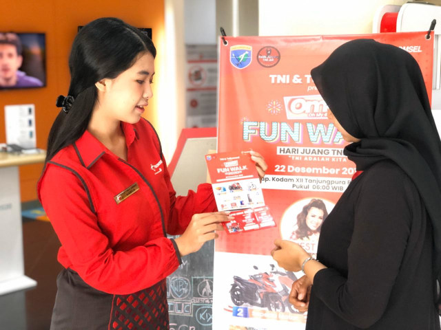 Untuk pelanggan Telkomsel yang ingin mengikuti OMG! Fun Walk ini cukup mendaftarkan diri di Kantor GraPARI Telkomsel Singkawang. Foto: Dok. Telkomsel