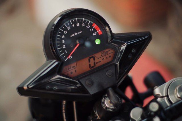 Motor kustom Honda CBR250RR