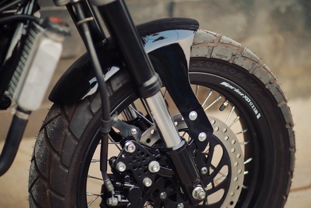 Motor kustom Honda CBR250RR