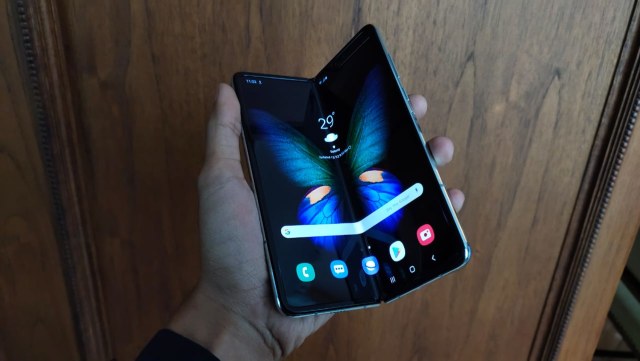 Pabrik Samsung di Korea Tutup Karena Virus Corona, Apa Dampaknya Bagi Indonesia? (48319)