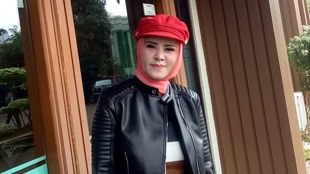 5 Berita Populer: Angel Lelga soal Vicky Prasetyo hingga Karen Idol Resmi Cerai (2016)