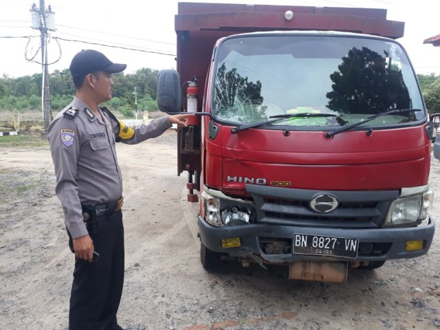 Mobil truck bermuatan gas elpiji yang menewaskan warga Desa nangka.