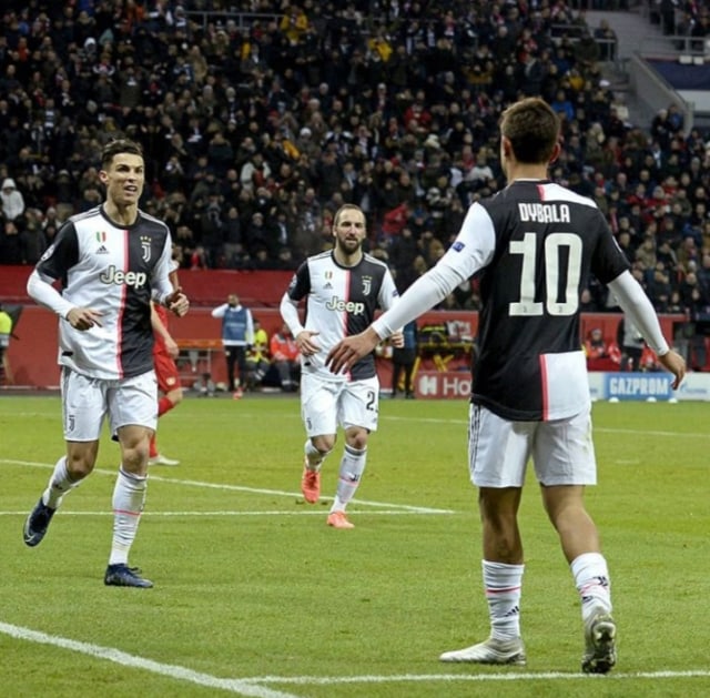 Ronaldo, Dybala dan Higuain selebrasi gol. Foto: Instagram/@juventus