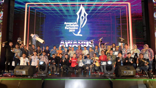 Penganugerahan pemenang Anugerah Jurnalistik Pertamina 
(AJP) 2019 di Kantor Pusat Pertamina, Jakarta, Jumat (13/12). Foto: kumparan