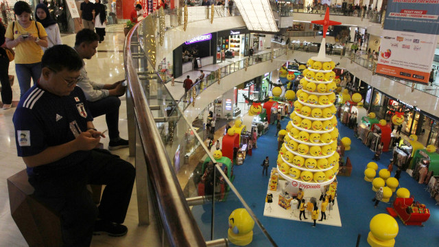 Suasana di Lippo Mall Kemang menjelang Natal. Foto: Irfan Adi Saputra/kumparan