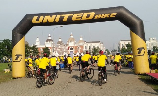 Ribuan Peserta Ramaikan Paramount Gowes 2019 di Gading Serpong