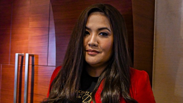 Akhir Kisah Cinta Si Doel, Cornelia Agatha