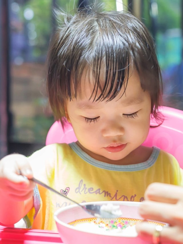 ilustrasi anak balita kehilangan nafsu makan saat sakit Foto: Shutterstock