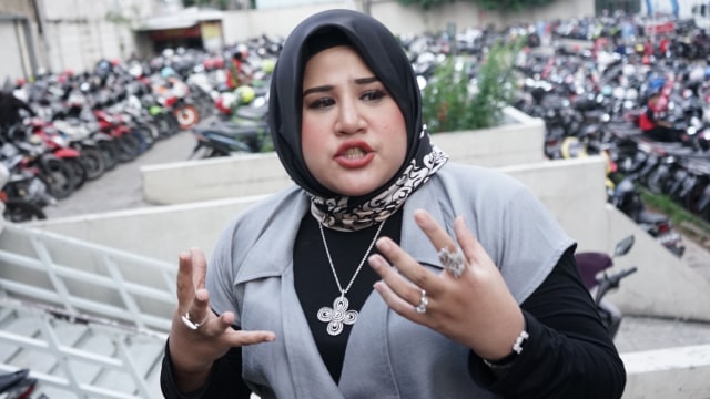 Suami Dipenjara, Dhawiya Masih Syok dan Trauma (111730)