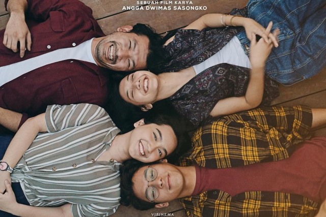 Agla Artalidia pemain film 'Nanti Kita Cerita Tenta