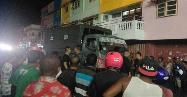 Bentrok Polisi dan TNI di Saumlaki, Kabupaten Kepulauan Tanimbar, Jumat (21/12) malam
