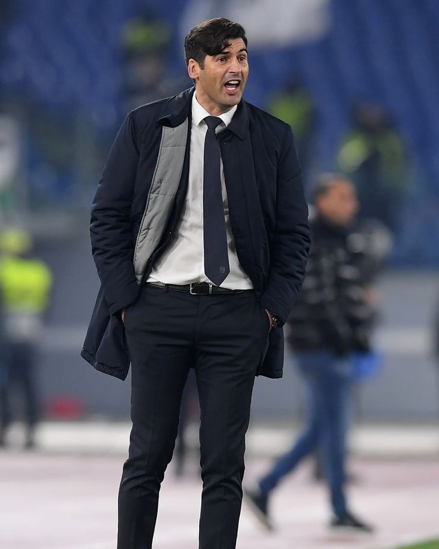 Paulo Fonseca, pelatih AS Roma. Foto: REUTERS/Alberto Lingria