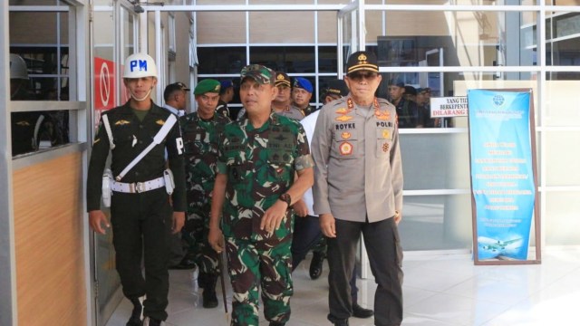 Kapolda Maluku dan Pangdam XVI/ Pattimura di Maluku