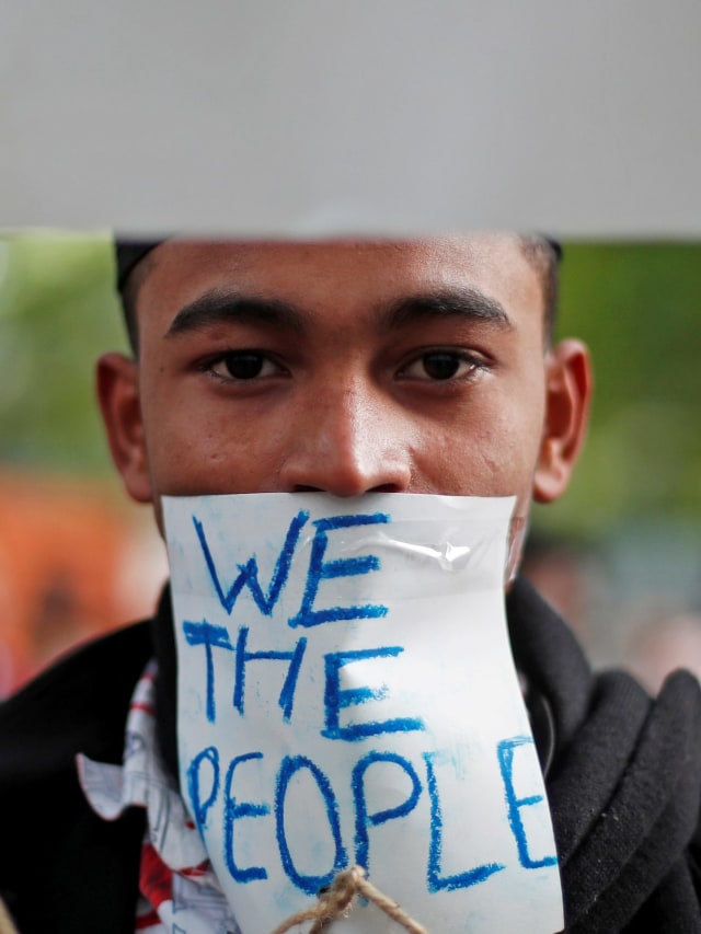 Demonstran pada unjuk rasa protes RUU Amandemen Kewarganegaraan di New Delhi, India. Foto: REUTERS / Adnan Abidi