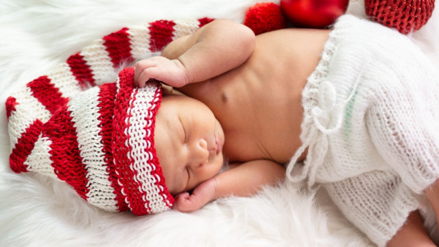 40 Nama Bayi Laki-laki yang Terinspirasi dari Natal (240682)