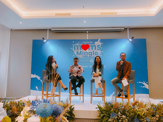 Pembicara dalam Moms Mingle: Belajar Seru tentang Gizi