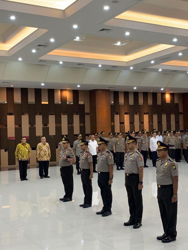 Kapolri naikkan pangkat Gatot Eddy, Listyo Sigit Prabowo, Agus Andrianto jadi Komjen. Foto: Mirsan Simamora/kumparan