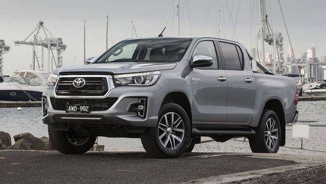 Tampilan dalam New Toyota HiLux Foto: dok. Carsguide