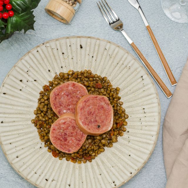 Cotechino con lenticchie khas Italia