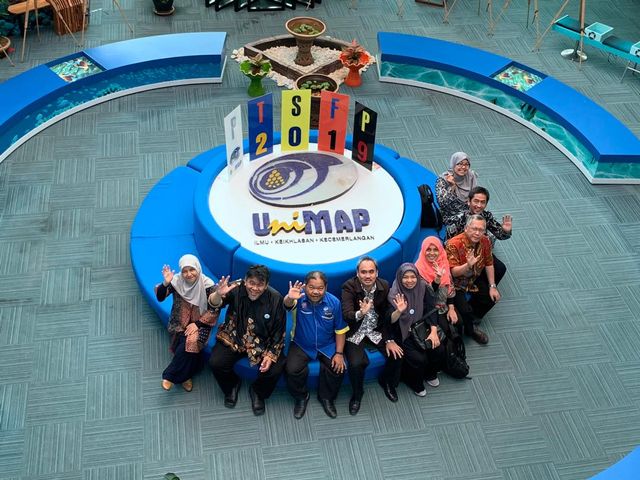 Departemen Fisika IPB University Melawat Akademik ke UniMAP, Malaysia