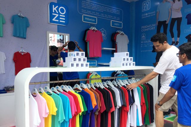 Kaos Koze di Jakcloth 2019 di GBK, Senayan, Jakarta. Foto: Ema Fitriyani/kumparan