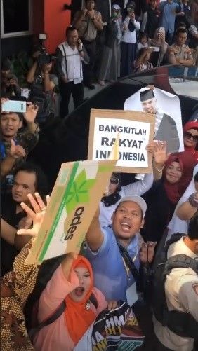 ahmad dhani pendukung.jpg