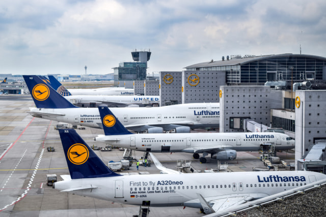 Susul JAL, Lufthansa Juga Akan Hilangkan Sapaan Bapak-Ibu ke Penumpang (54647)