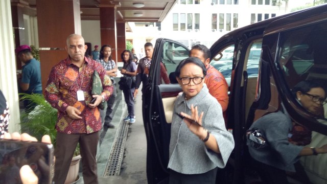 Menteri Luar Negeri, Retno Marsudi, hadiri ratas di Kemenko Polhukam bahas Natuna. Foto: Aprilandika Hendra Pratama