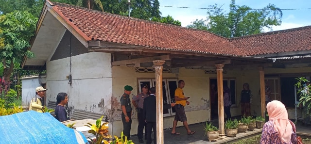 Ibu di Malang Penyekap Anak Selama 20 Tahun: Terdoktrin Spiritual (3114)