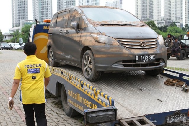 Tim tanggap bencana Adira Insurance. (Foto : Istimewa)