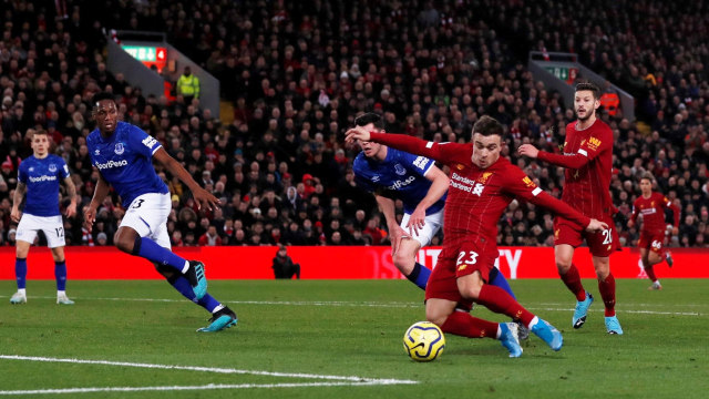 Laga Everton vs Liverpool. Foto: Reuters/Lee Smith