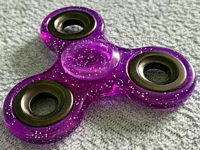 799px-Fidget_spinner.jpg