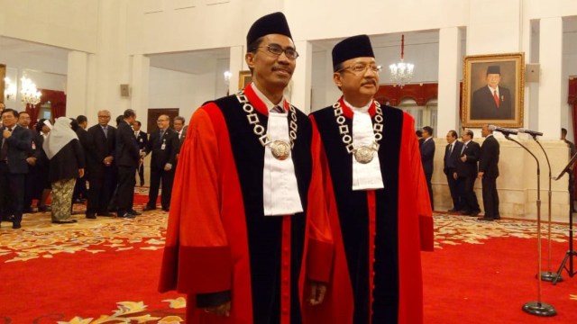 Suasana jelang pengucapan sumpah Hakim MK Daniel Yusmic dan Suhartoyo di Istana Negara, Jakarta, Selasa (7/1).  Foto: Kevin S. Kurnianto/kumparan 